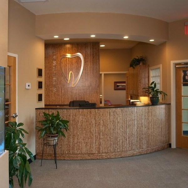 Sandston Comprehensive Dentistry Logo