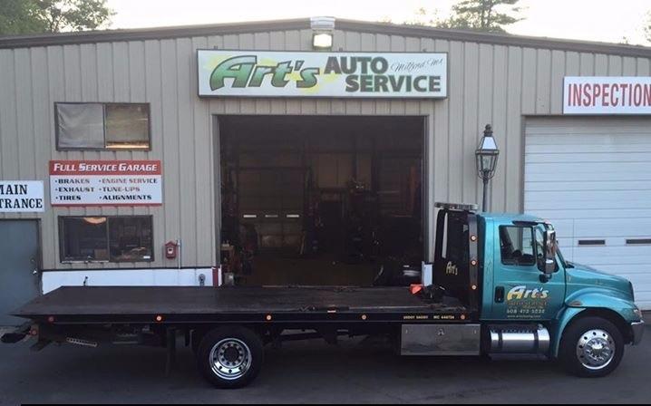 Art's Towing Inc Photo