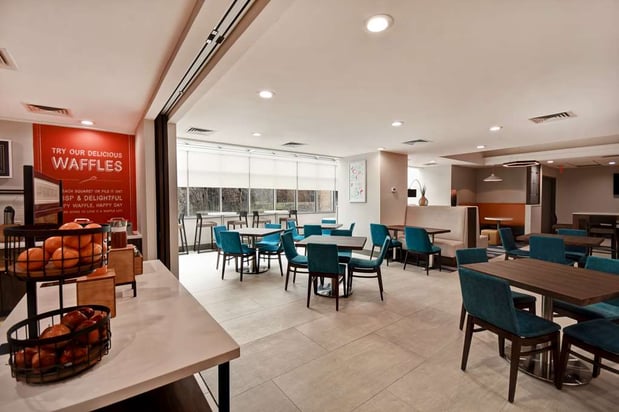Images Hampton Inn NY-JFK