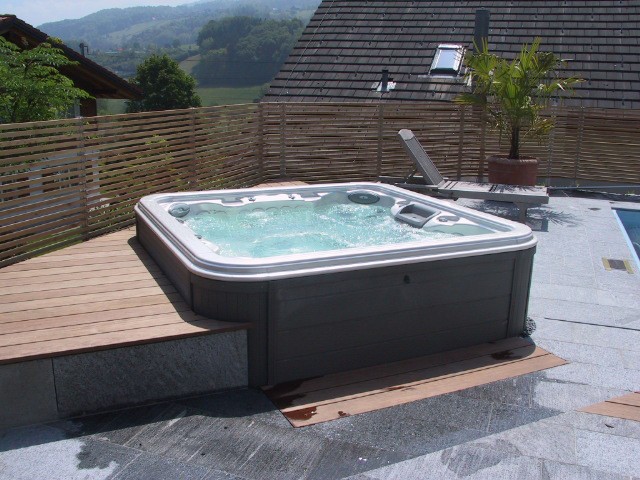 WhirliShop.ch, Härdlistrasse 10 in Spreitenbach