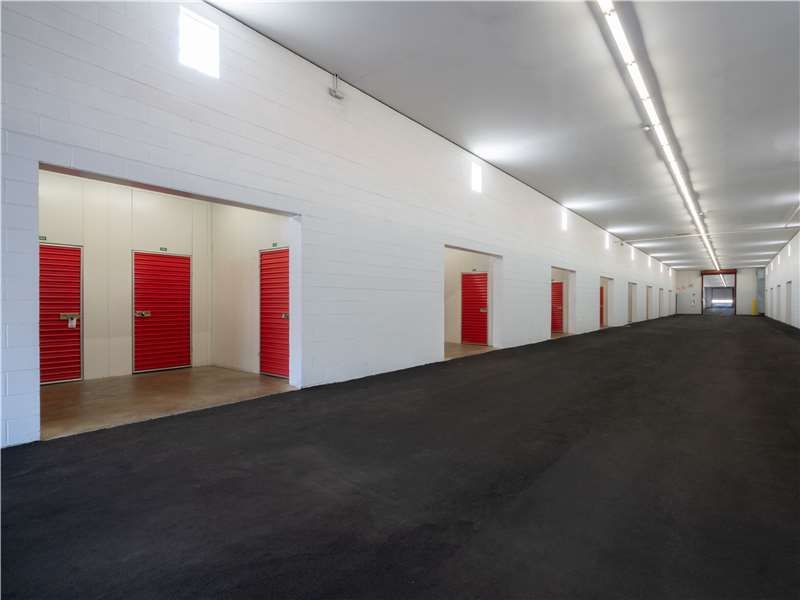 Interior Units - Extra Space Storage at 1255 Townline Rd, Mundelein, IL 60060