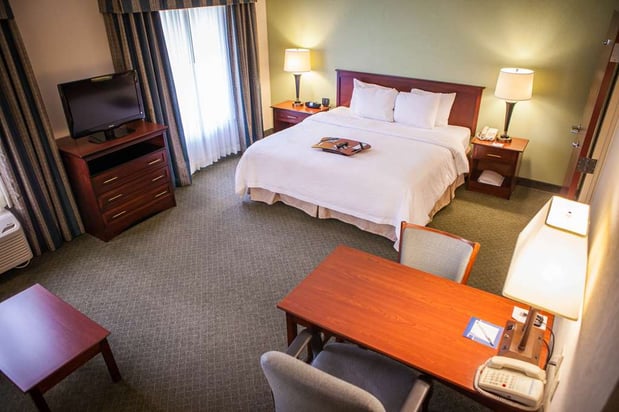 Images Hampton Inn & Suites Springfield-Southwest