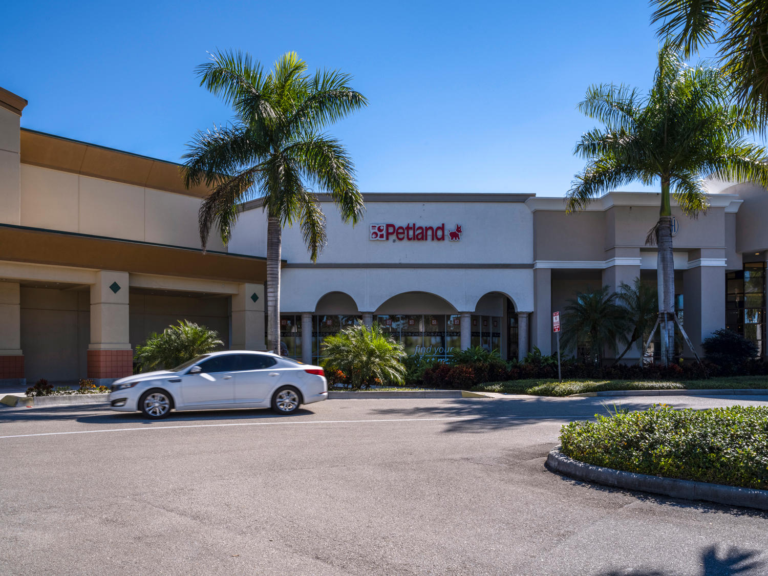 Best 30 Shopping Centers Malls in Bonita Springs, FL with Reviews