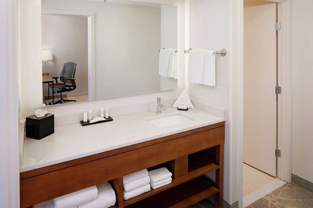 Images Embassy Suites by Hilton Boston Marlborough