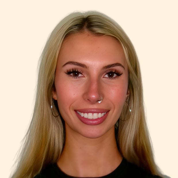 Images Eva Bloom, Counselor