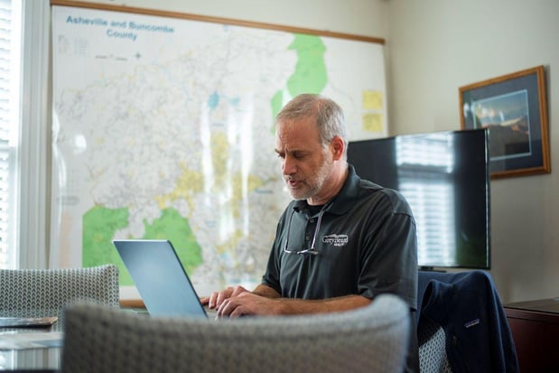 Images GreyBeard Realty