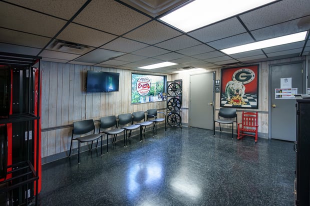 Images Bulldog Tire Discounters