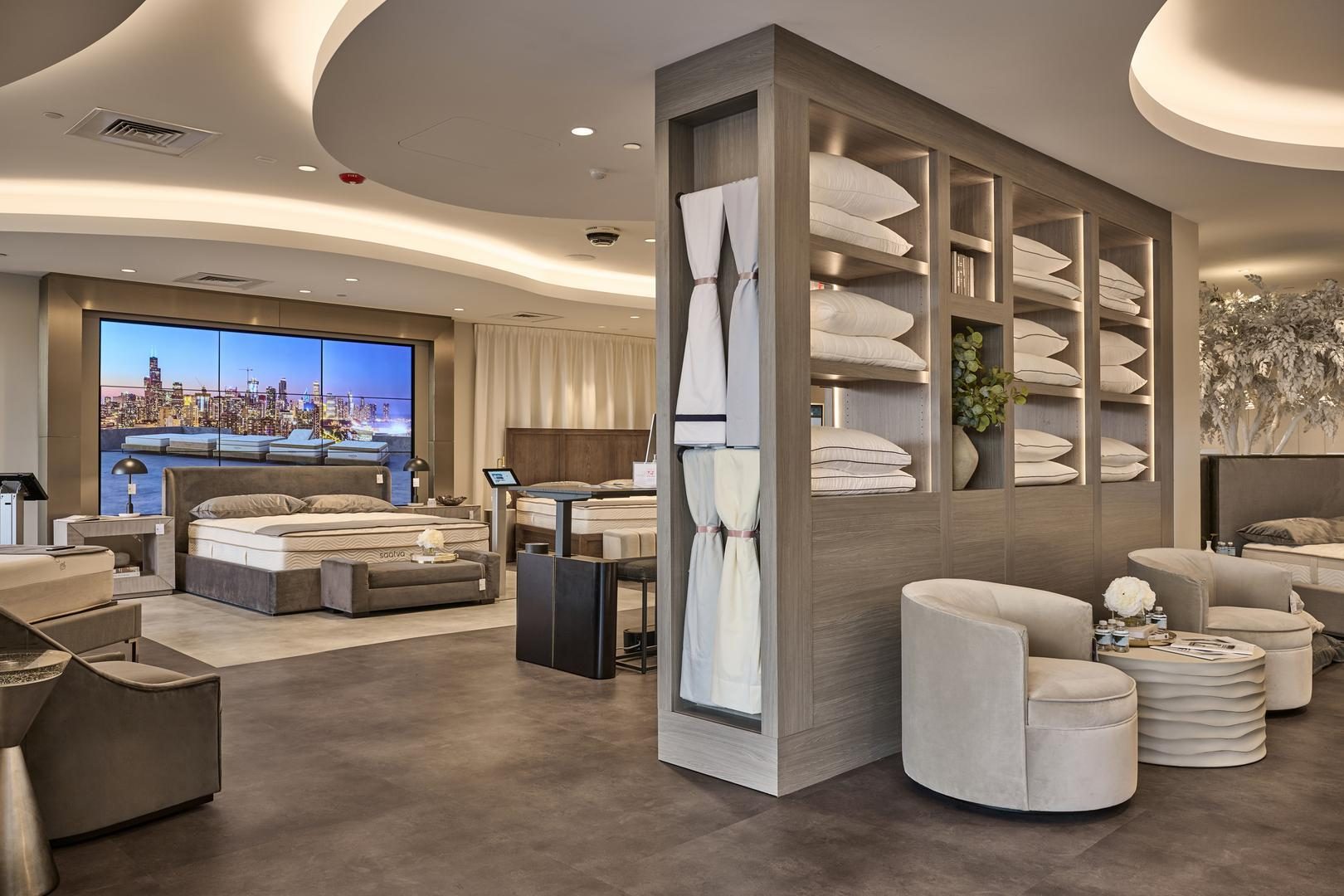 Viewing Room Image 4