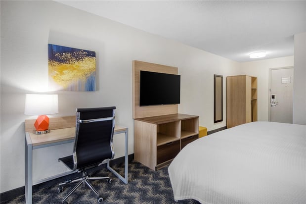 Images Best Western Greensboro Coliseum Inn