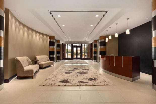 Images Embassy Suites by Hilton Alexandria Old Town