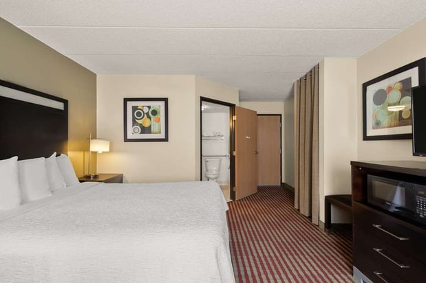 Images Best Western Germantown Inn
