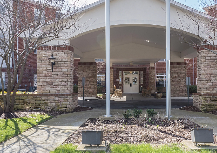 Brookdale Franklin Entrance