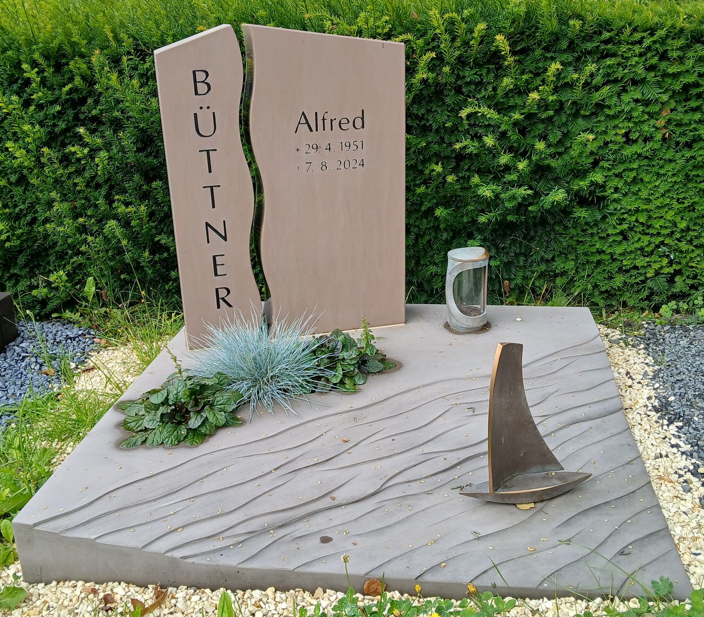 Simon Grabmale GmbH, Hochstr. 2 in Ettringen