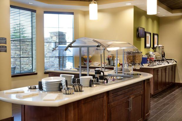 Images Staybridge Suites Orlando at Seaworld by IHG