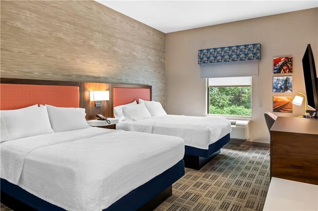 Images Hampton Inn & Suites Grove City