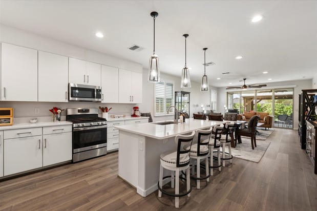 Images Realty ONE Group: Melissa Gasper
