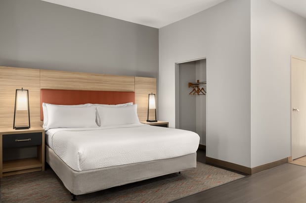 Images Candlewood Suites San Diego by IHG