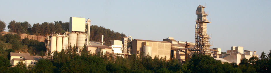 NIKOLAUS MÜLLER KALKWERK-NATURSTEINWERKE GMBH U. CO KG AHÜTTE, Industriestrasse 6 in Üxheim
