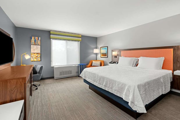 Images Hampton Inn & Suites Fairbanks