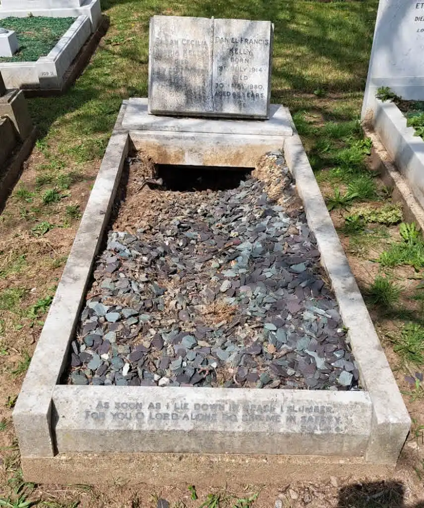Images Memorials Back To Life