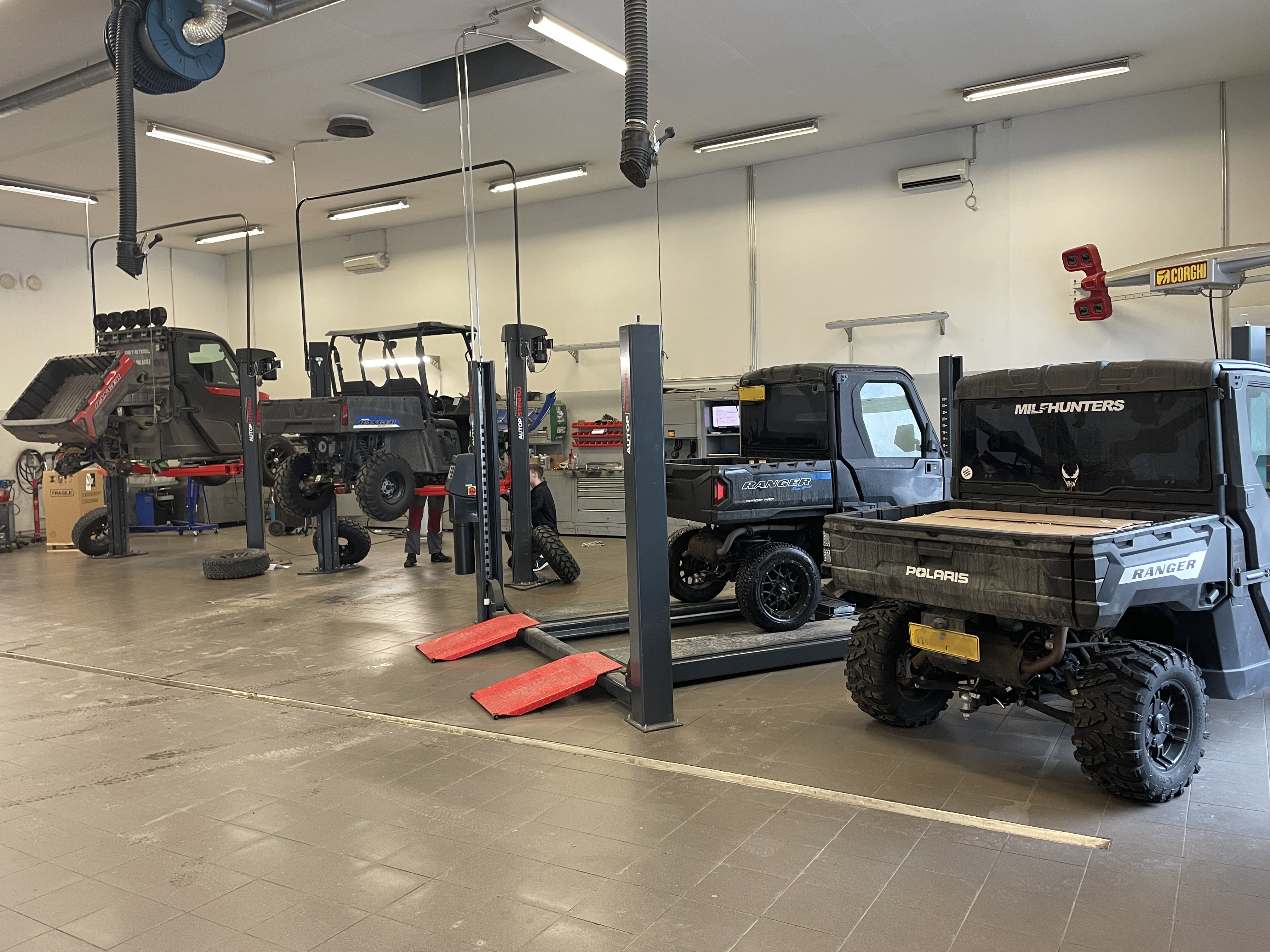 Images Arctic Trucks