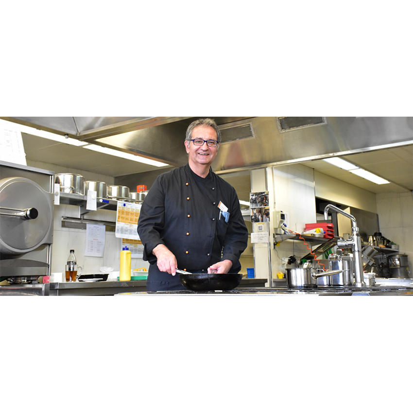 Alters - und Pflegezentrum Herrenbergli, Zürich-Altstetten, Am Suteracher 65 in Zürich