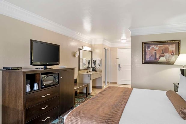 Images Best Western Liberty Inn