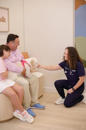Images Petfolk Veterinary & Urgent Care - Lakewood