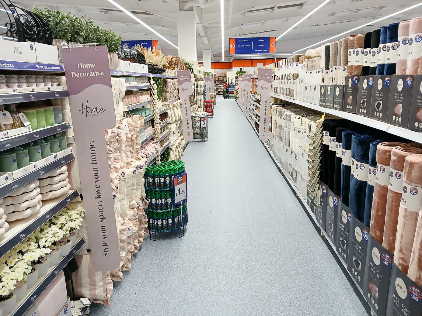 Images B&M Home Store with Garden Centre