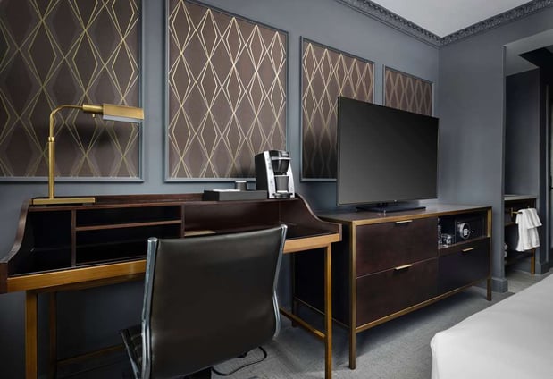 Images Hotel Phillips Kansas City, Curio Collection by Hilton