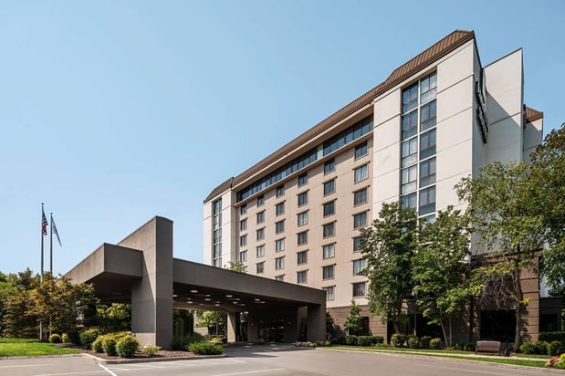 Images Embassy Suites by Hilton Nashville Airport