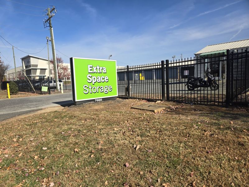 Images Extra Space Storage