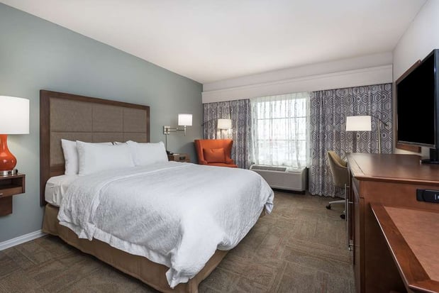 Images Hampton Inn & Suites Florence Center