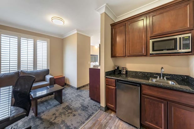 Images Best Western Plus Avita Suites