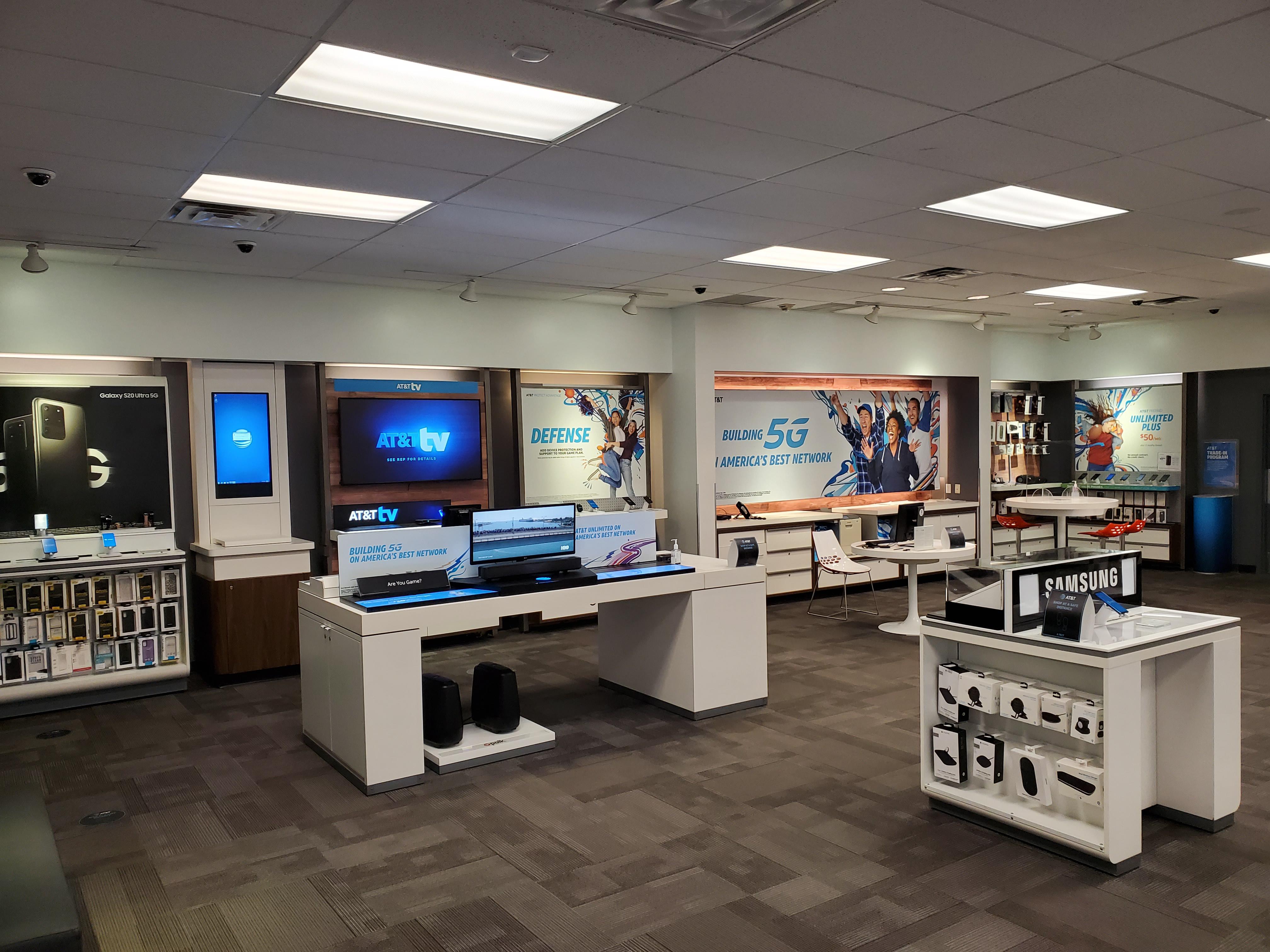 AT&T Store Photo