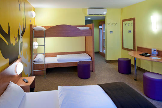 Hotel Göttingen, Autobahn A7 Tank- und Rastanlage Göttingen West in Rosdorf