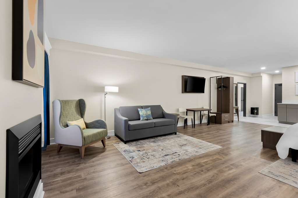 Larger King Suite