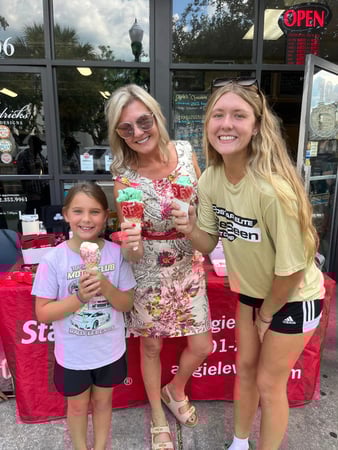 Images Angie Lewis - State Farm Insurance Agent