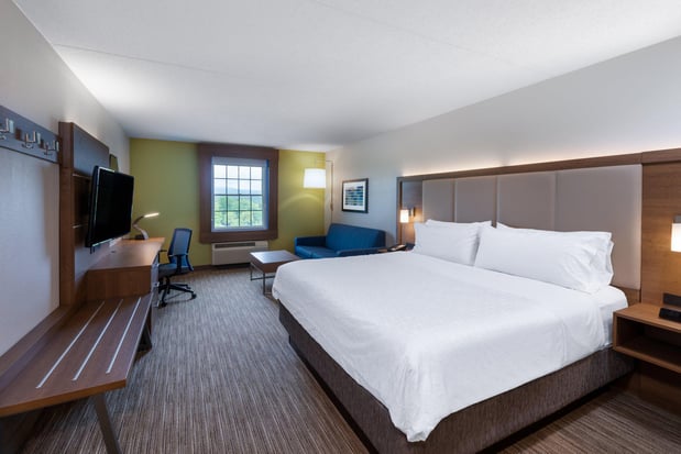 Images Holiday Inn Express State College @Williamsburg Square by IHG