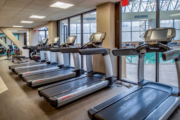 Images Crowne Plaza St. Louis Airport by IHG