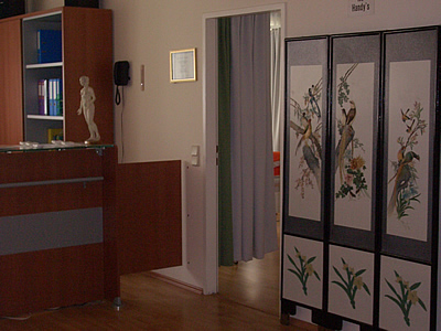 Chinesische Ärztegemeinschaft für Akupunktur Dr Deli Chen u Dr Chenfei Chen, Hutteng 85 in Wien