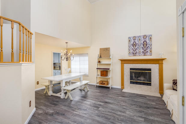 Images AnnMarie Barajas - REALTOR