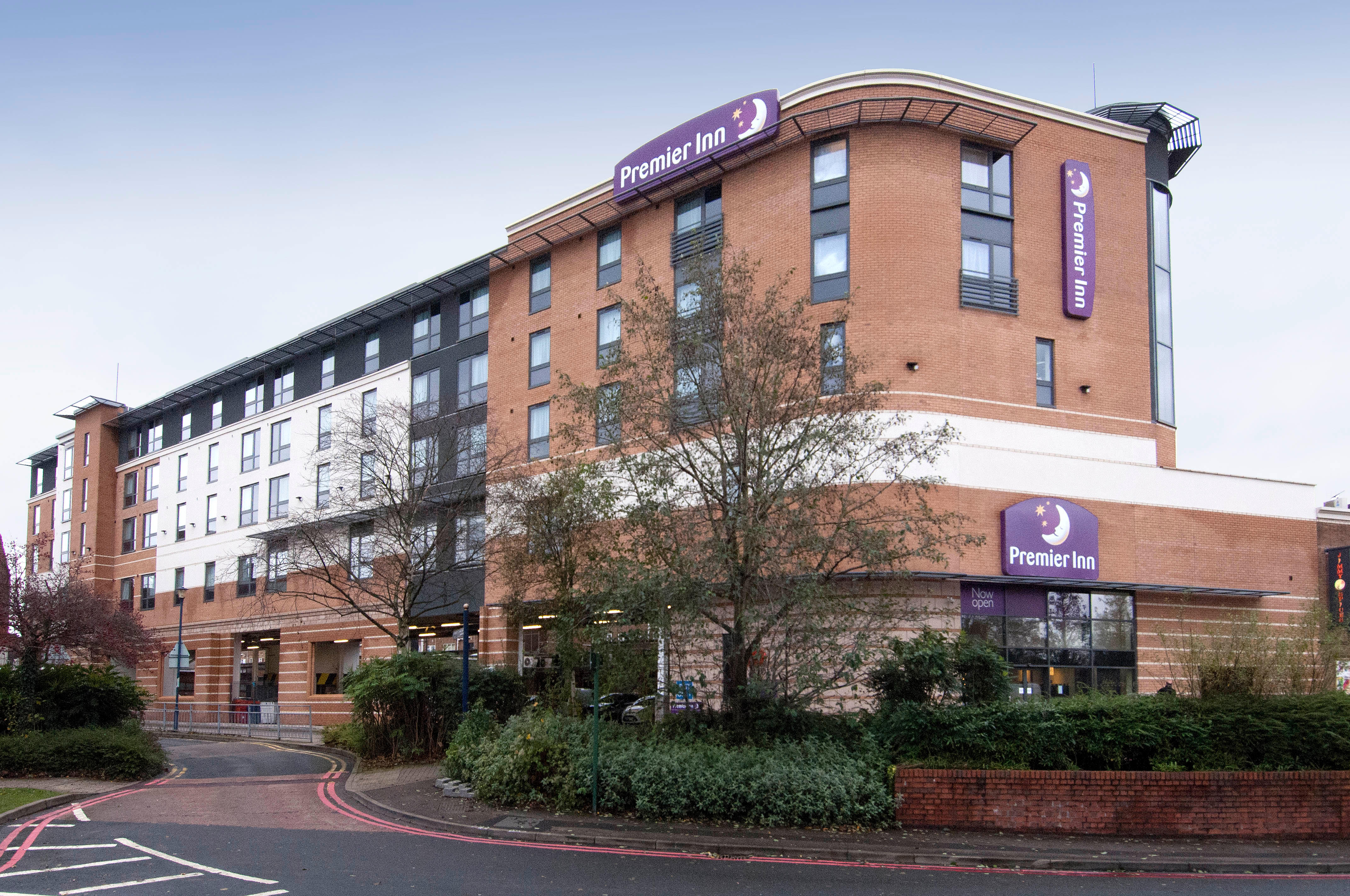 Images Premier Inn Solihull Town Centre hotel