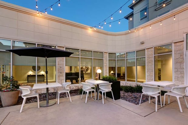 Images Hilton Garden Inn Dallas/Arlington