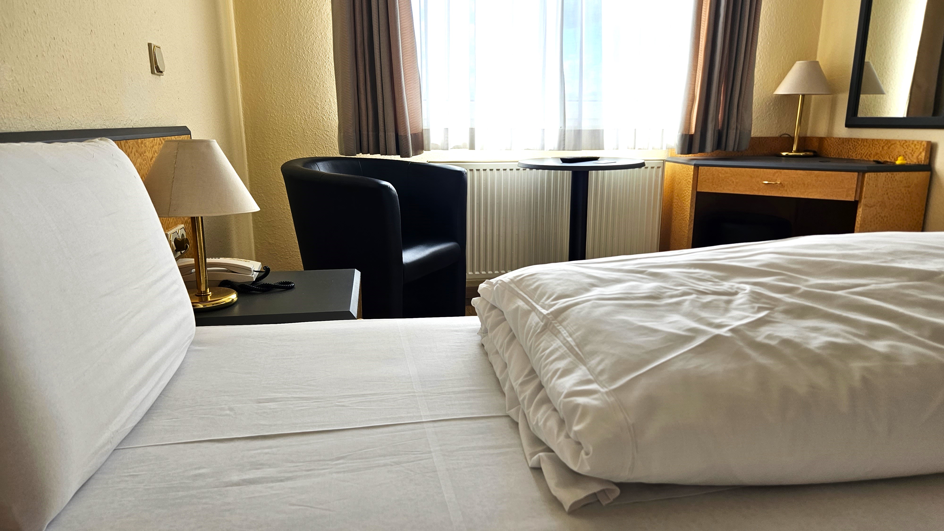 eXo Individual Hotel Waghäusel - by SuperFly Hotels, Habichtstraße 3 in Waghäusel