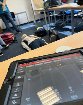 Bilder Erste-Hilfe, Brandschutzhelfer, Ausbildung, Beratung, Notfalltraining, Bildung und Betreuung