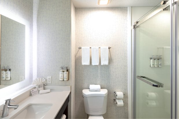 Images Holiday Inn Express & Suites Chicago West - St Charles by IHG