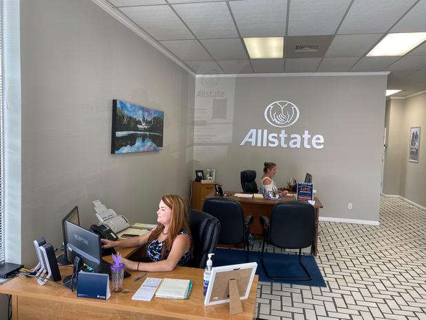 Images Brian Hawkins: Allstate Insurance