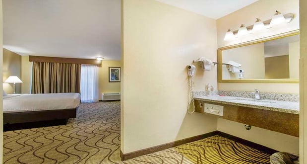 Images SureStay Plus by Best Western Sacramento North