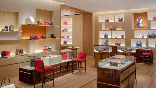Images Louis Vuitton Miami Saks Dadeland